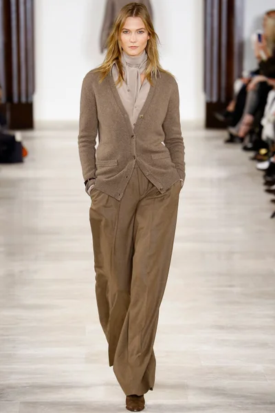Look 42